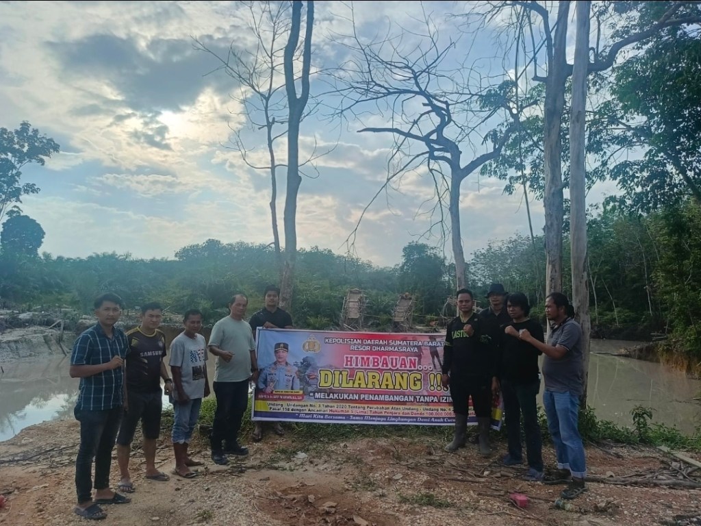 Polres Dharmasraya Tangkap Tiga Pelaku Tambang Emas Ilegal di Koto&nbsp;Salak