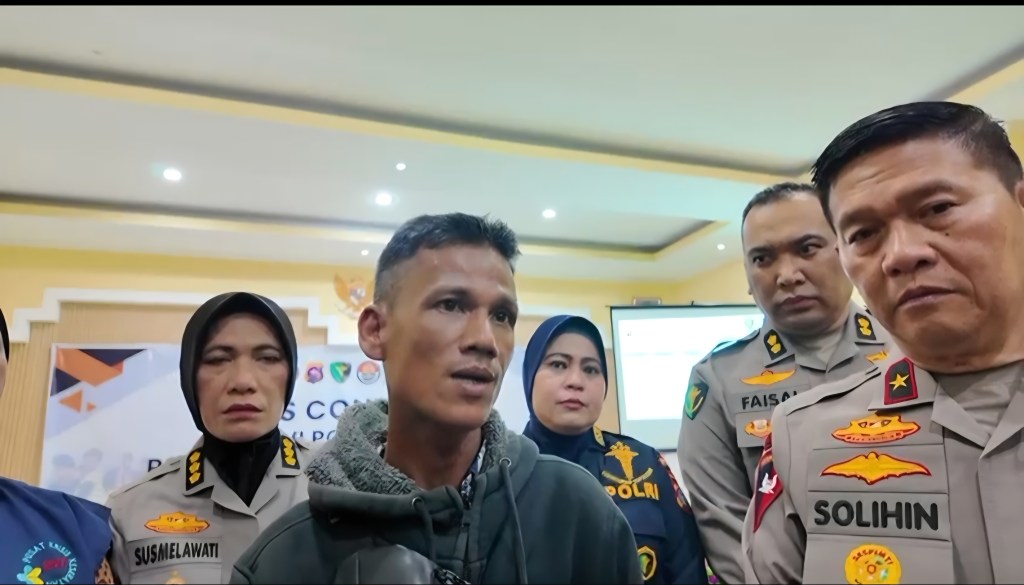 Berhasil Teridentifikasi, Jenazah Ibu Jaruni Diserahkan ke Keluarga untuk Dimakamkan di Padang Pariaman, Anak Korban Ucapkan Terimakasih kepada Kapolda&nbsp;Sumbar