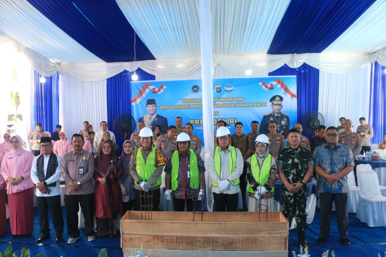 Wakapolda Sumbar Groundbreaking SPPG dan Peresmian Gudang Pangan Polri Secara Nasional Oleh Presiden