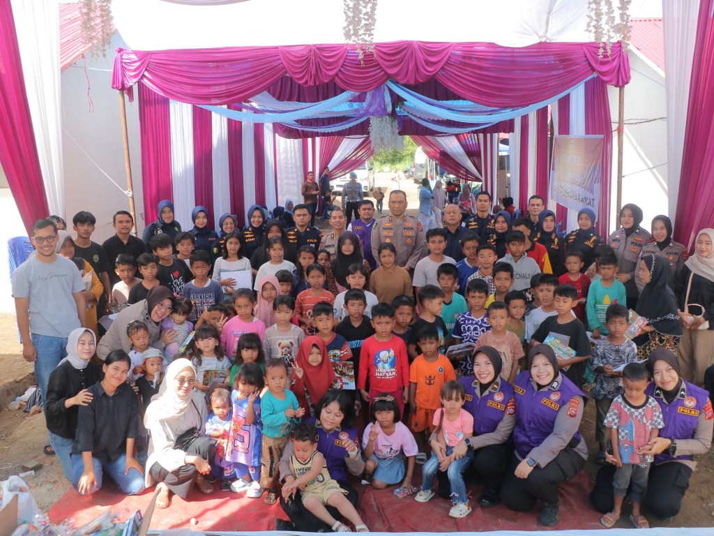 Trauma Healing dan Pemeriksaan Kesehatan Gratis, Polda Sumbar Dampingi Warga Terdampak&nbsp;Bencana