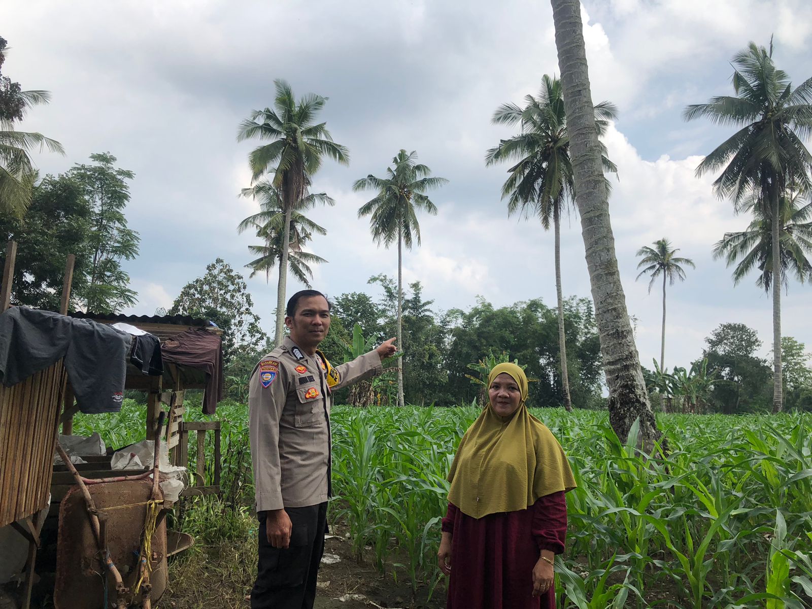 Bhabinkamtibmas Nagari Mungka dan Jopang Manganti Dukung Program Asta Cita Ketahanan Pangan Nasional