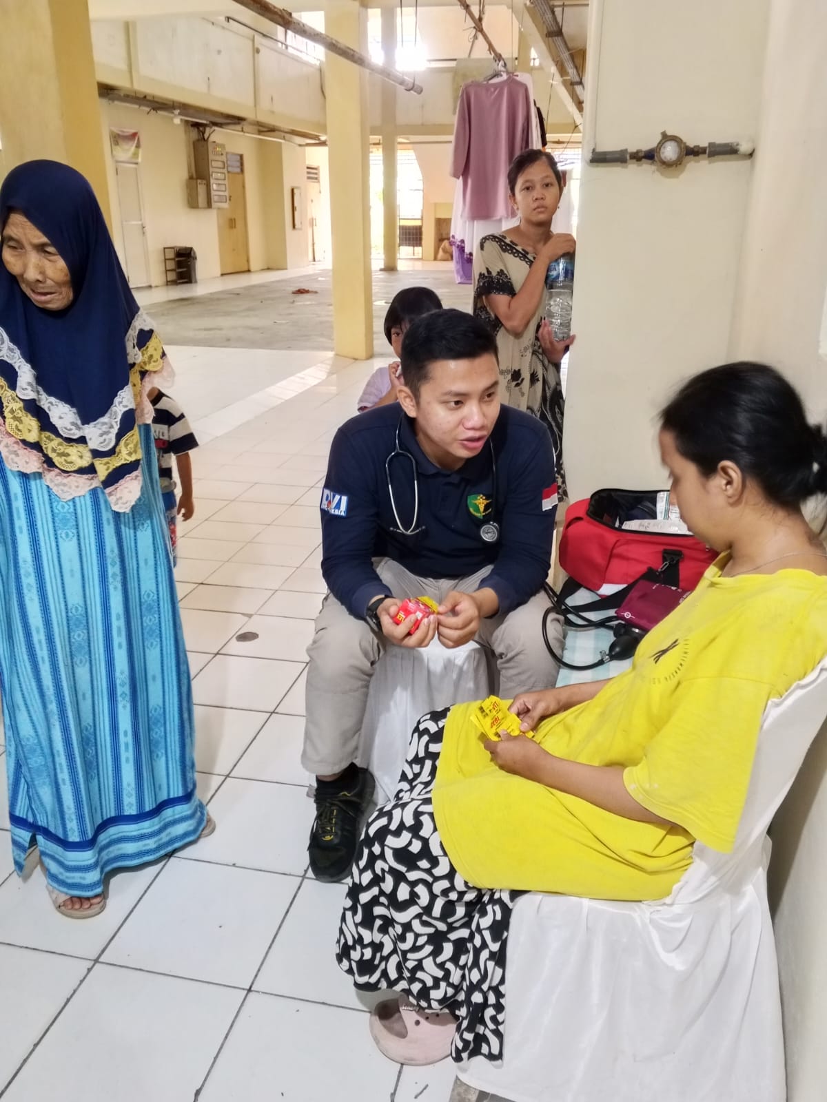 Biddokkes Polda Sumbar Gerak Cepat, Puluhan Korban Banjir Dapatkan Pengobatan Gratis