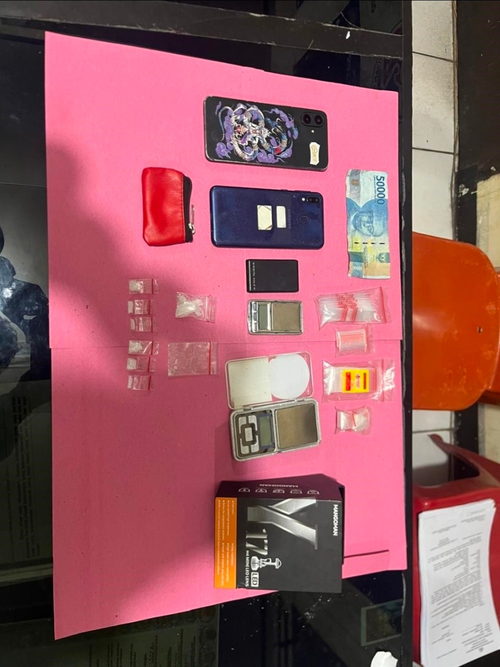 Tangkap Dua Orang Tersangka Narkotika, Paketan Sabu Siap Edar Diamankan Sat Narkoba Polres&nbsp;Payakumbuh