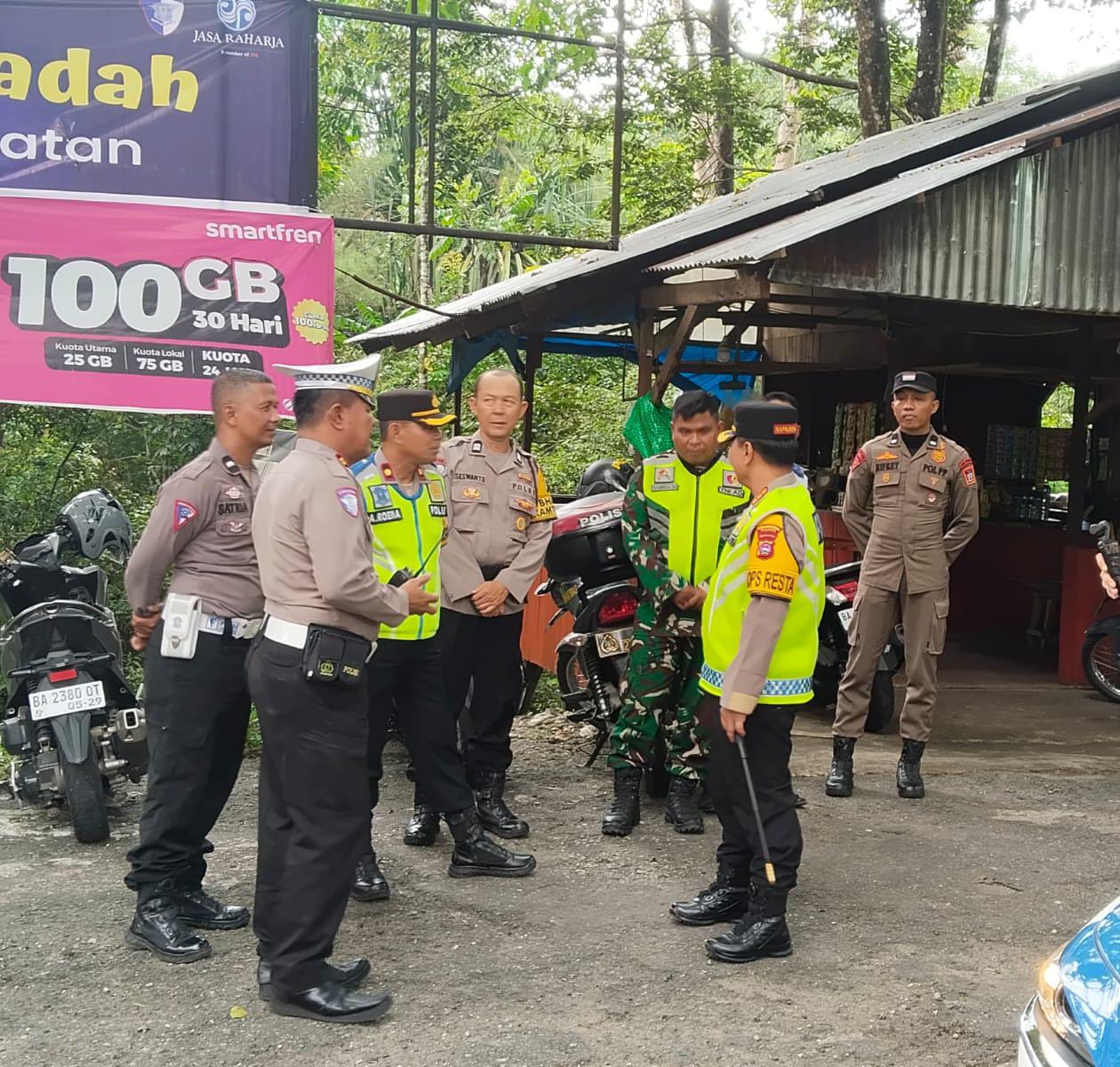 Kapolresta Padang Tinjau Arus Lalu Lintas di Sitinjau Lauik, Pastikan Kondisi Lancar dan Terkendali