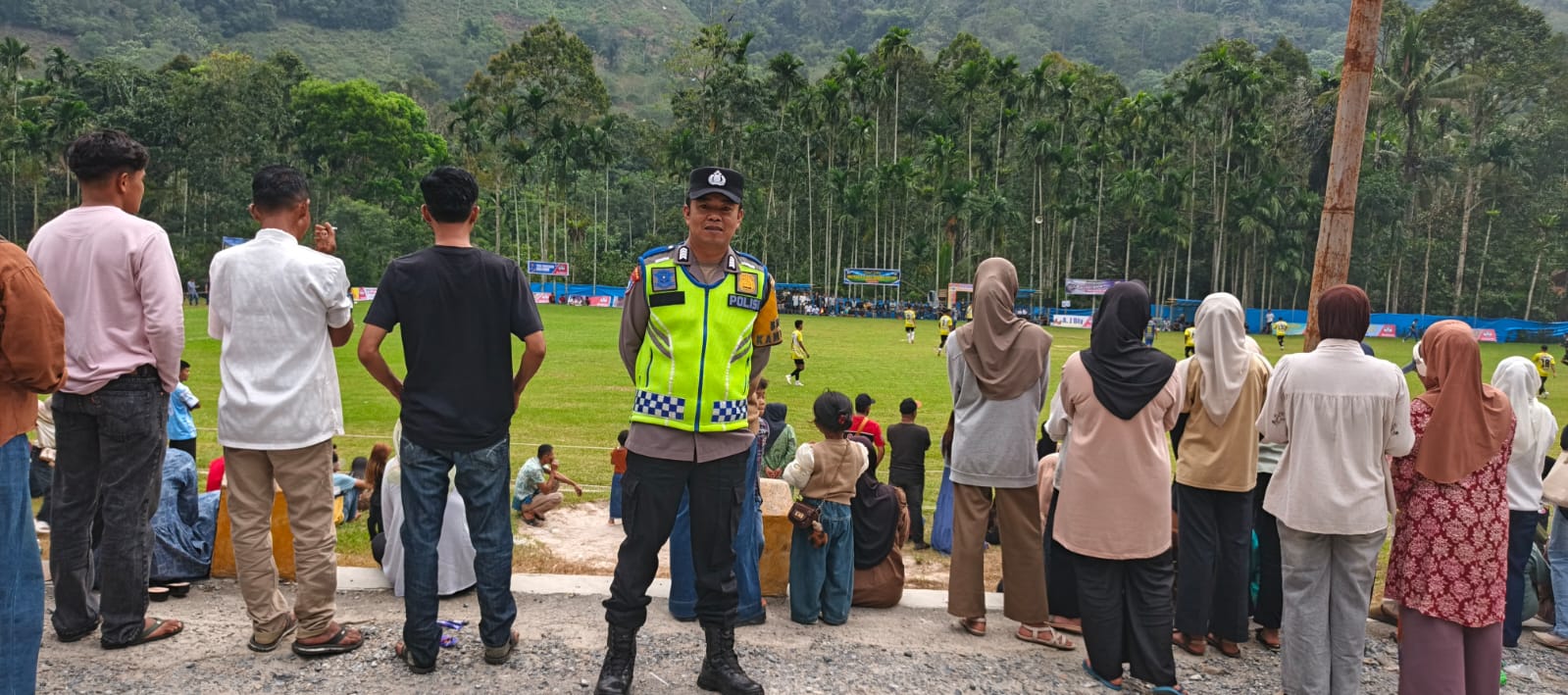 Polsek Guguk Amankan Turnamen Sepak Bola PSTS Sugak Cup I 2026 di Nagari Talang Maur