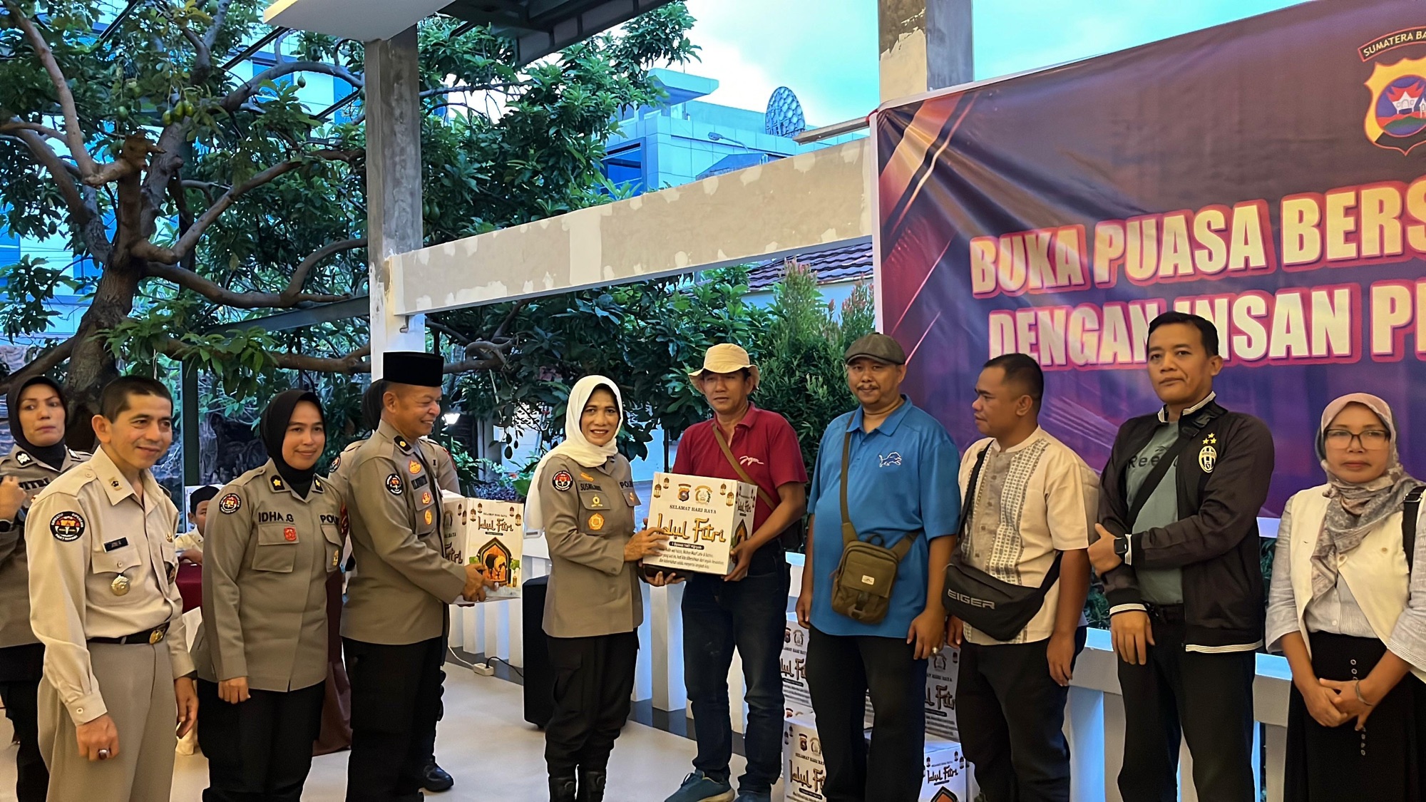 Kabid Humas Polda Sumbar Buka Puasa Bersama Awak Media dan Anak Yatim, Perkuat Silaturahmi dan Kemitraan