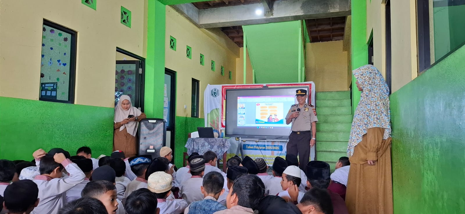 Wakapolsek Guguk Berikan Sosialisasi Bahaya Perundungan kepada Peserta Didik SD IT Kuttab An Nahl