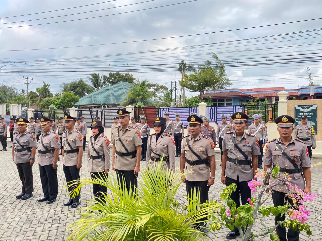 Duo Srikandi Polwan Jabat Posisi Strategis di Polres Pariaman pada Serah terima Jabatan (Sertijab)