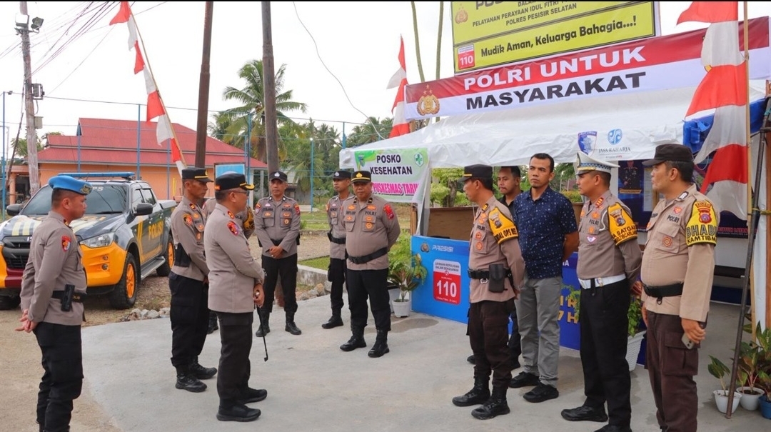Kapolres Pesisir Selatan Tinjau Kesiapan Personel di Pos Pelayanan Wisata Mandeh