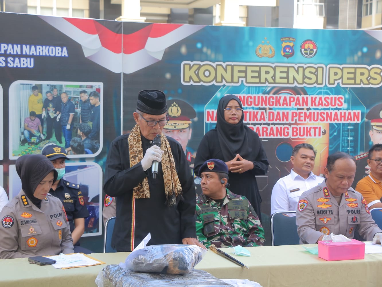 LKAAM dan MUI Sumbar Apresiasi Keberhasilan Polda Ungkap Ratusan Kilogram Narkoba: “Ini Pembunuh Watak Generasi”