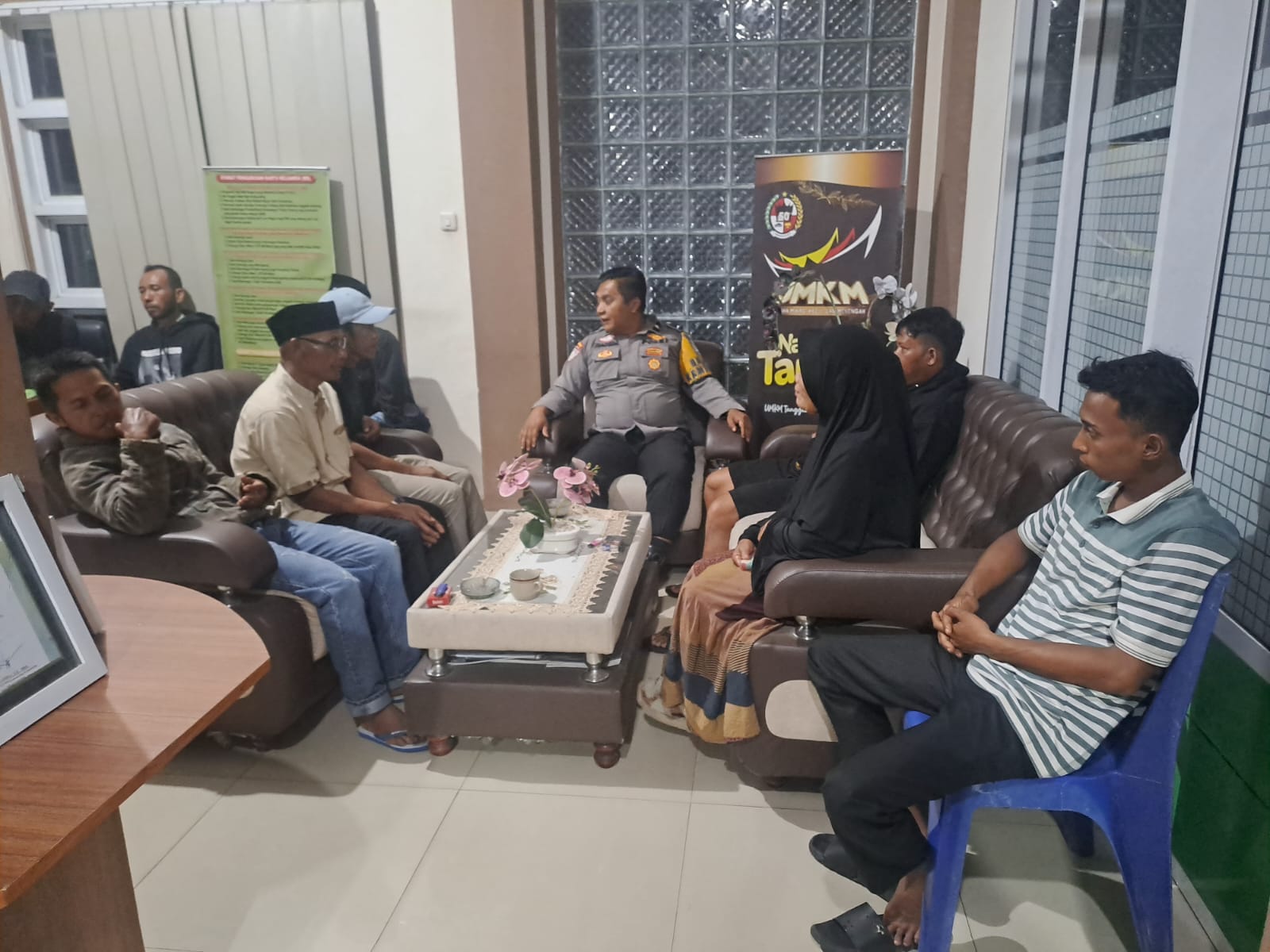 Bhabinkamtibmas Nagari Taram Selesaikan Kasus Dugaan Penganiayaan Melalui Problem Solving