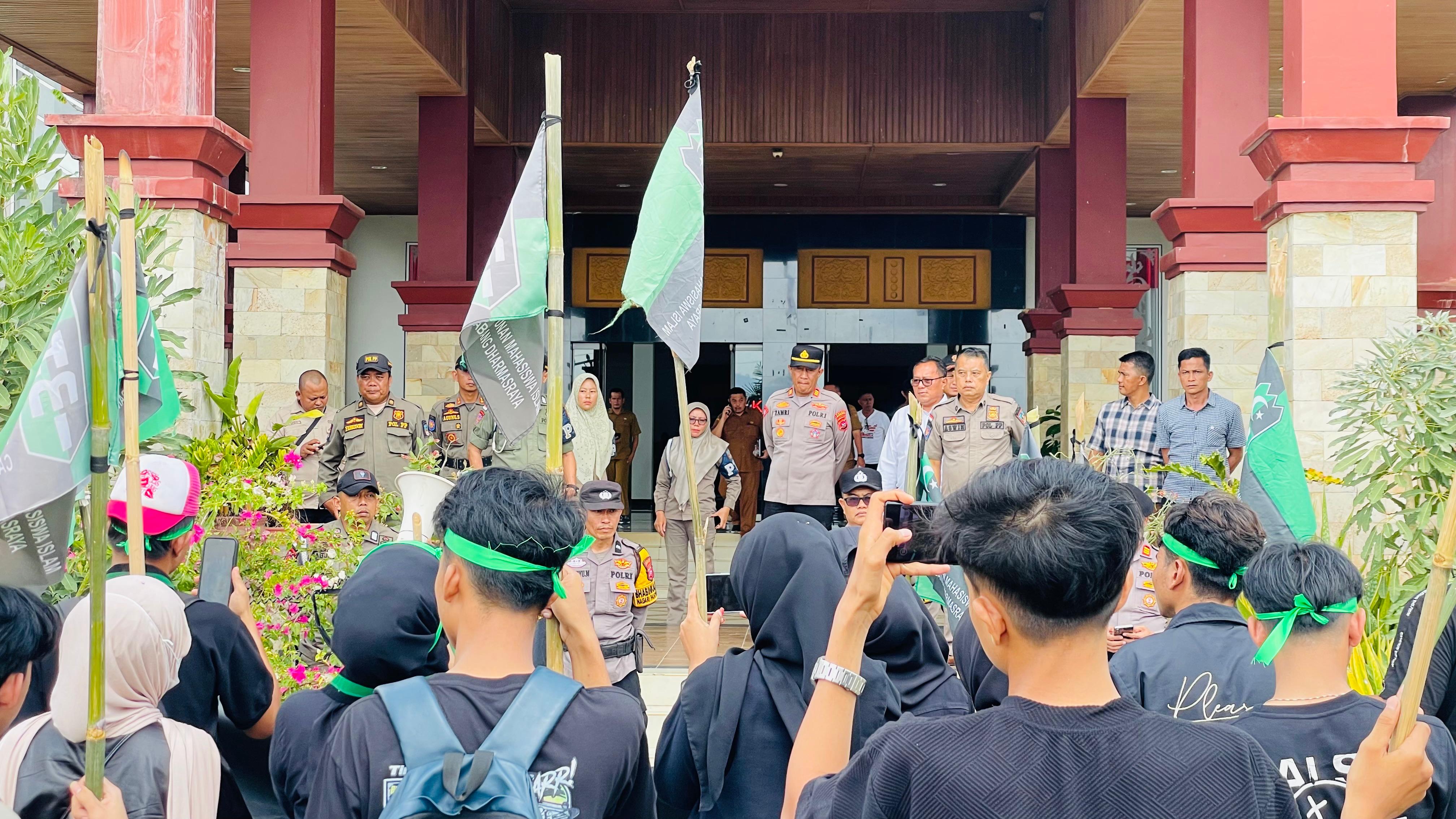 Polres Dharmasraya Amankan Aksi Damai HMI, Situasi Berjalan Aman dan Kondusif