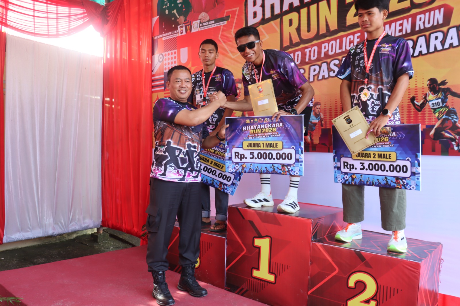 Ribuan Masyarakat Ikuti Bhayangkara Run 2026 Road to Police Women Run Yang Digelar Polres Pasaman Barat