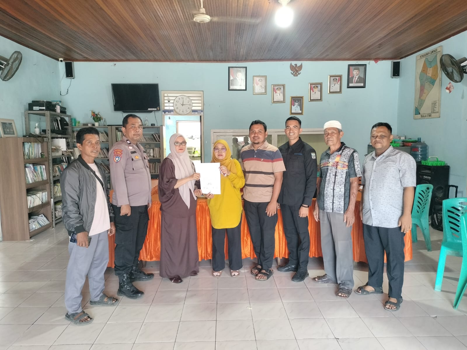 Bhabinkamtibmas Polsek V Koto Kampung Dalam Mediasi Perselisihan Warga di Nagari Campago