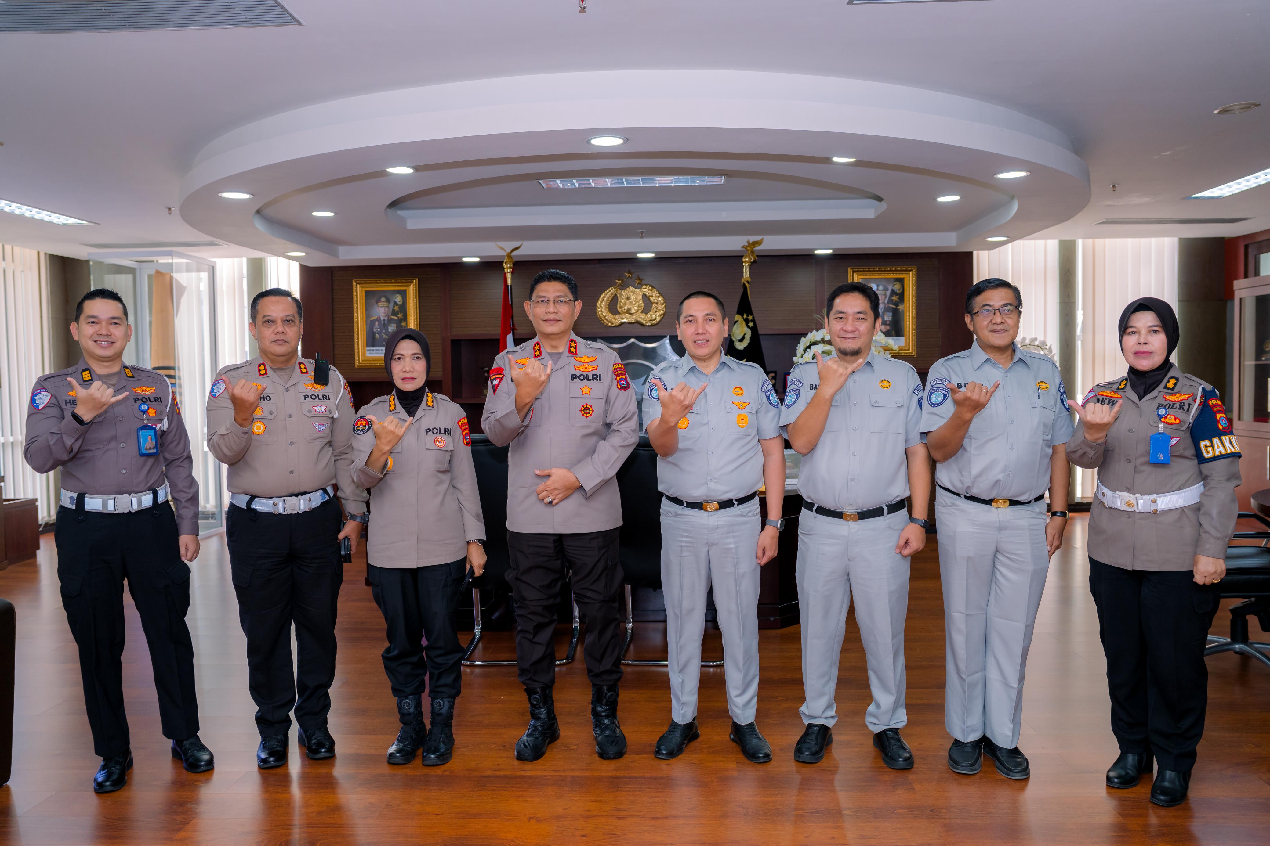 Kapolda Sumbar Terima Audiensi Jasa Raharja, Komitmen Tekan Angka Laka Lantas dan Optimalkan Layanan Korban