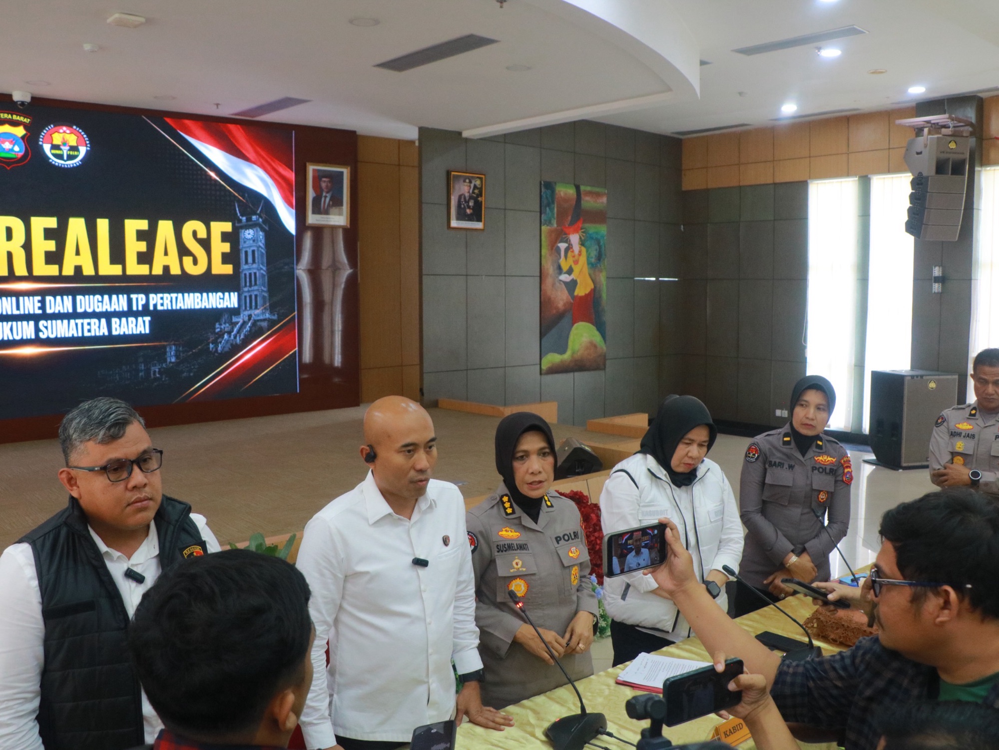 Ditreskrimsus Polda Sumbar Ungkap Jaringan Judi Online, 21 Tersangka Diamankan