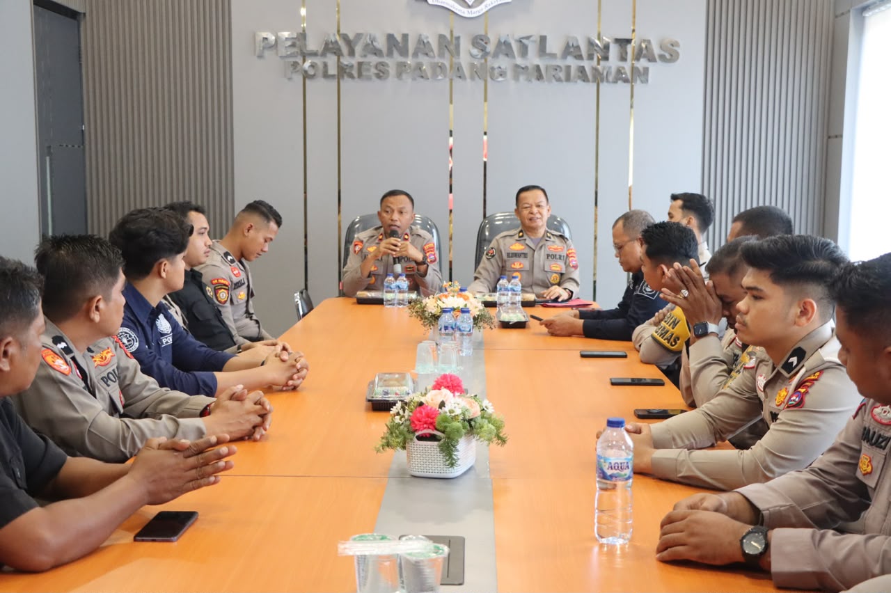 Tingkatkan Kemampuan Digital, Bidhumas Polda Sumbar Latih Personel Polres Padang Pariaman Pembuatan Konten Kreatif