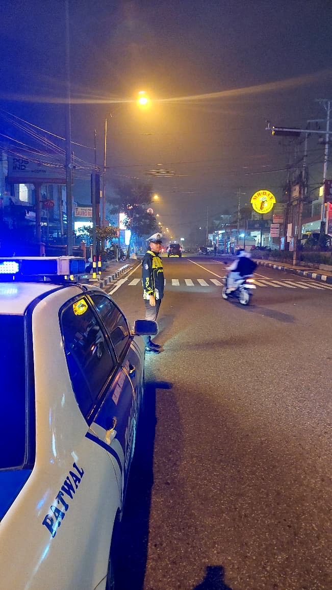 Cegah Balap Liar dan Antisipasi Kecelakaan, Sat Lantas Polres Padang Panjang Gencarkan Blue Light Patrol