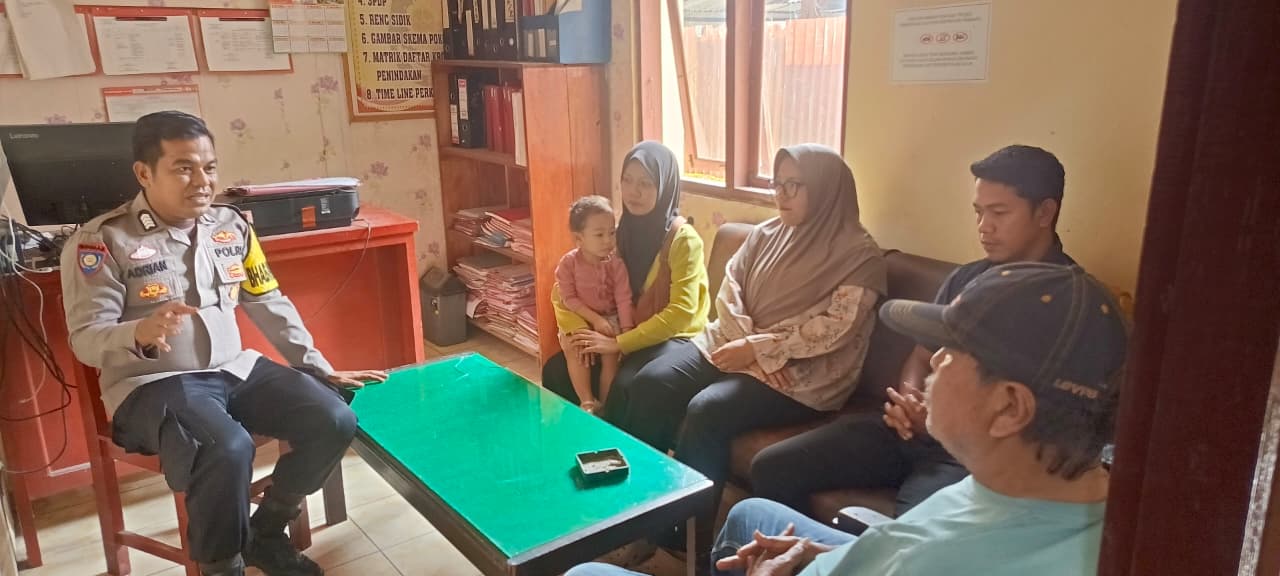 Bhabinkamtibmas Polsek Suliki, Polres 50 Kota Mediasi Perkara Transaksi BRILink, Diselesaikan Secara Kekeluargaan