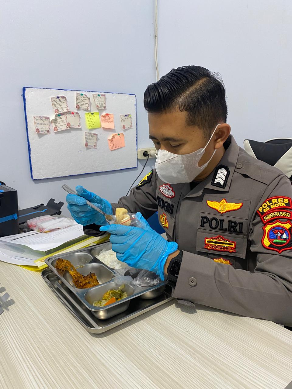 Polres 50 Kota Pastikan Keamanan Pangan Program MBG melalui Pemeriksaan Food Safety
