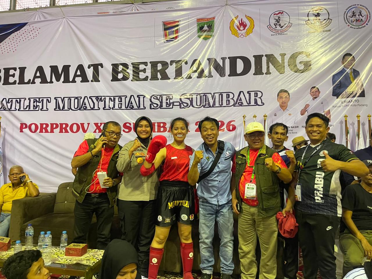 Aiptu Hendri Hariyono Antar Atlet Muaythai Padang Pariaman Raih Juara Umum Porprov XVI Sumbar