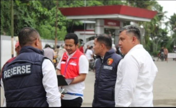 Dirreskrimsus Polda Sumbar Pimpin Penertiban SPBU di Padang dan Padang Pariaman