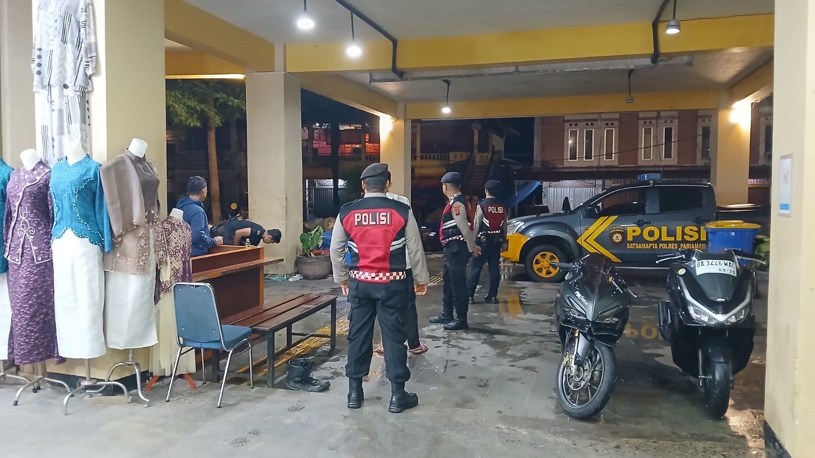 Sat Samapta Polres Pariaman Laksanakan Patroli Dialogis untuk Menjaga Harkamtibmas dan Mengantisipasi Tindak Kejahatan